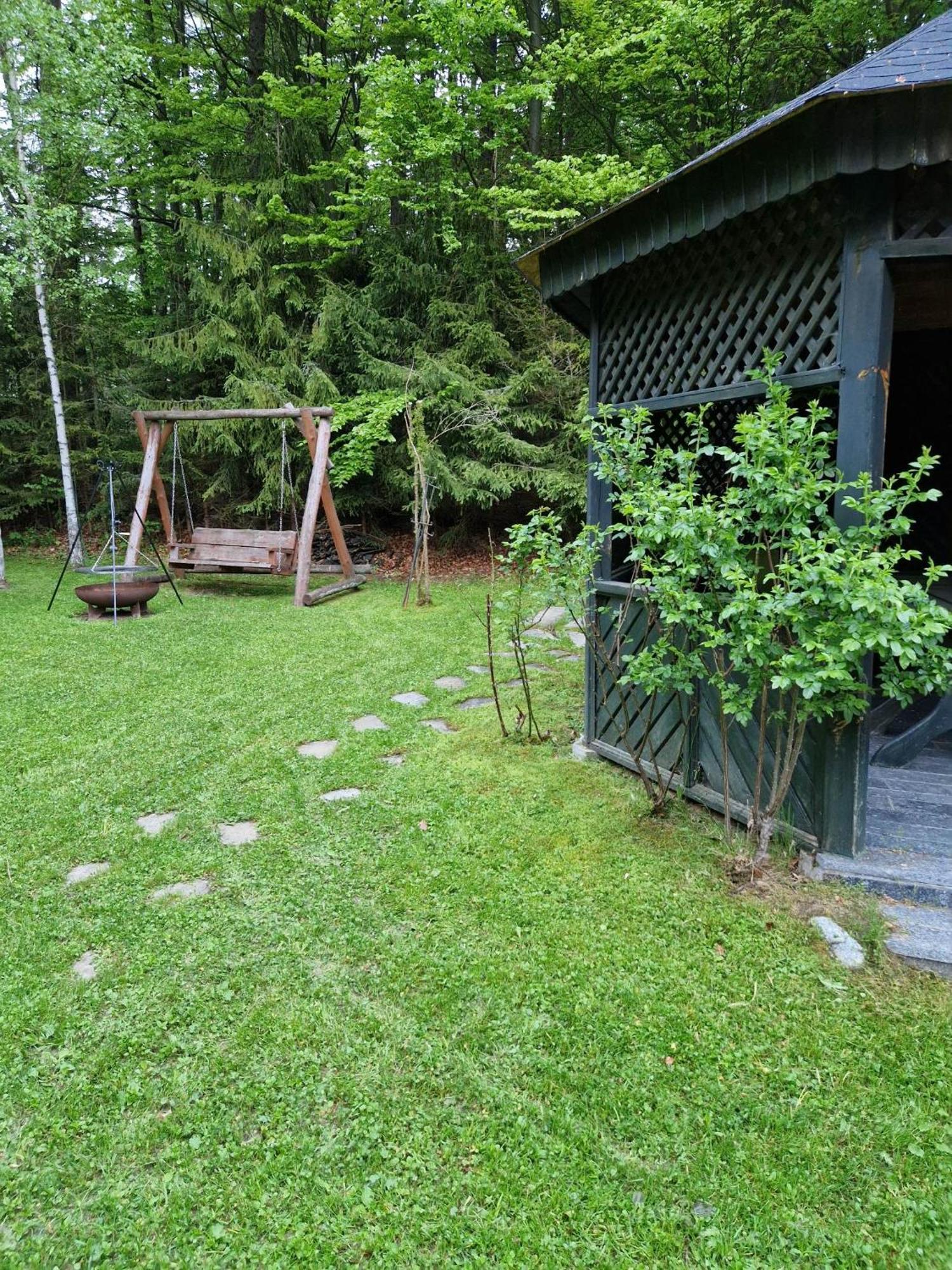 Villa Falsztyn Holiday Home Екстериор снимка