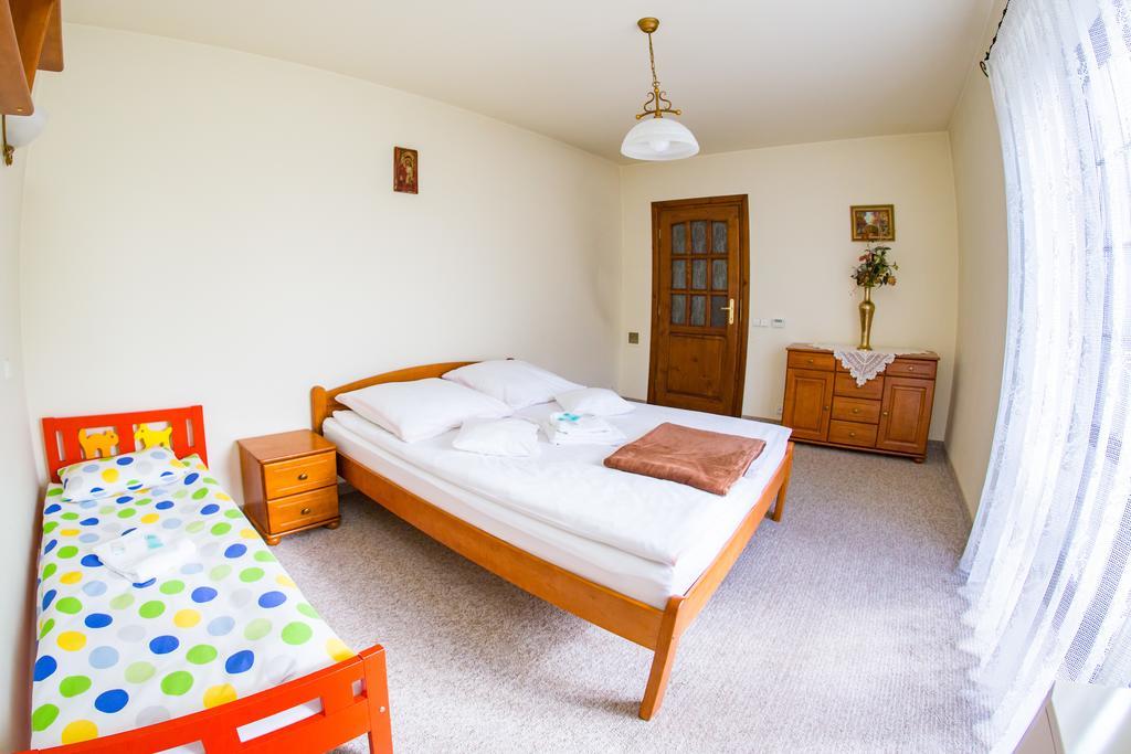 Villa Falsztyn Holiday Home Екстериор снимка