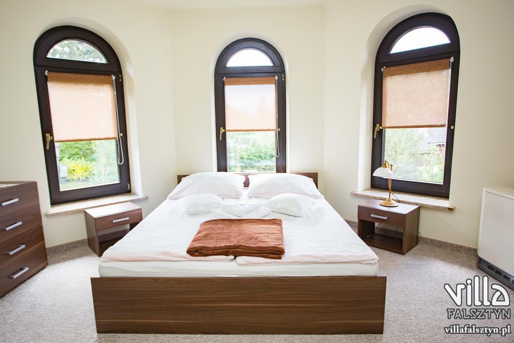 Villa Falsztyn Holiday Home Екстериор снимка