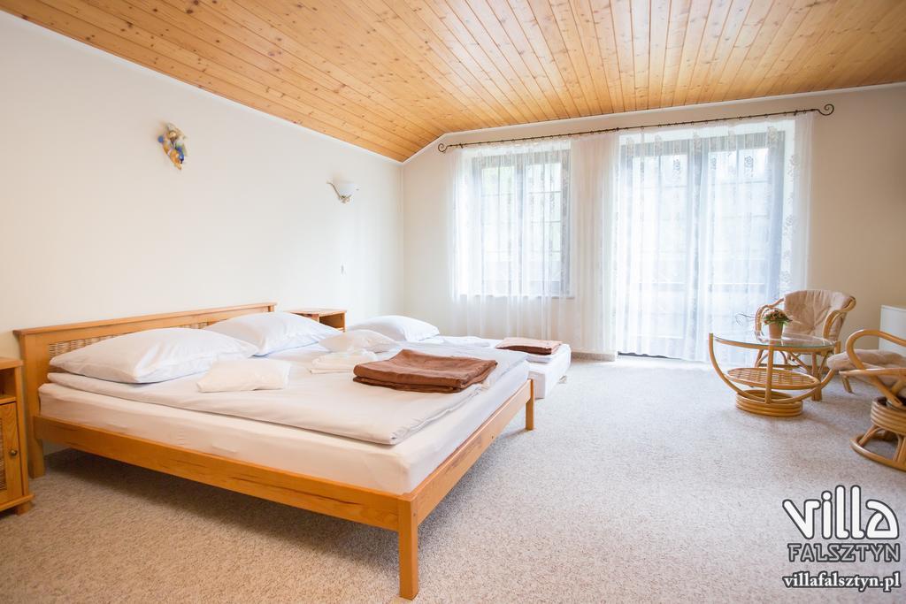 Villa Falsztyn Holiday Home Екстериор снимка
